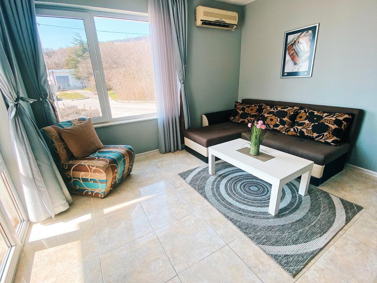 First Line On The Beach Cosy Sea Paradise Apartments Kavarna Luaran gambar