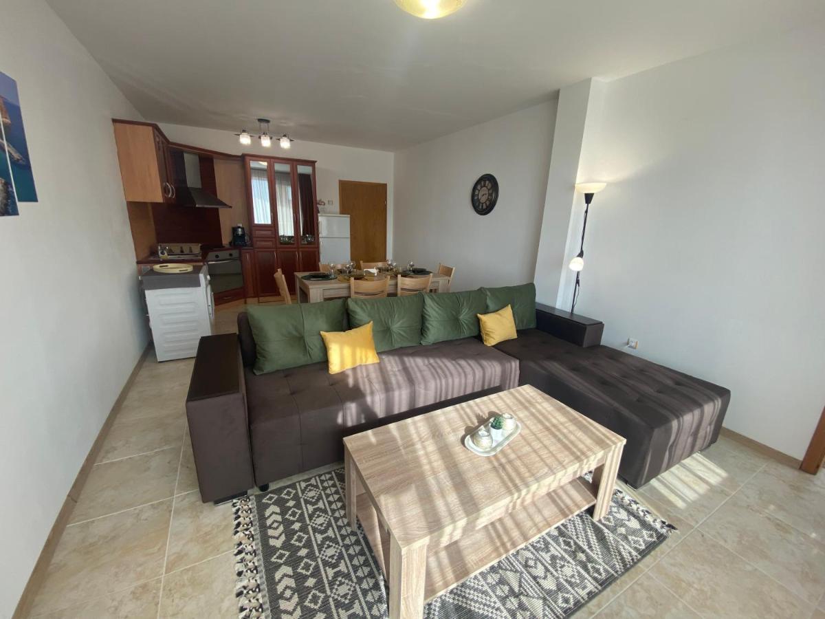 First Line On The Beach Cosy Sea Paradise Apartments Kavarna Luaran gambar