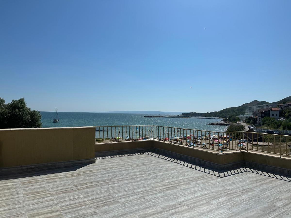 First Line On The Beach Cosy Sea Paradise Apartments Kavarna Luaran gambar